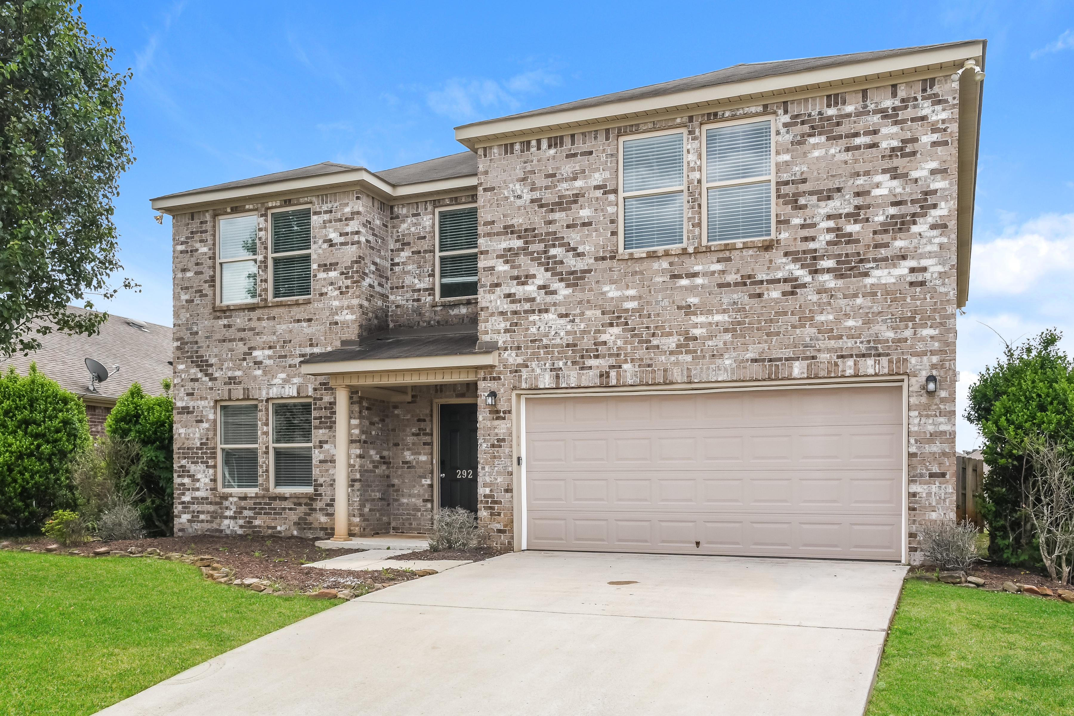 292 HAROLD MURPHY DR MADISON, AL 35756